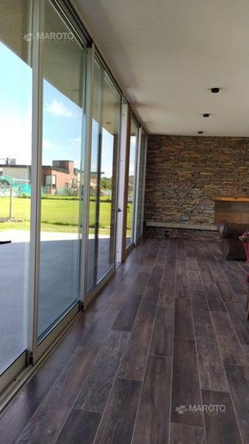 Imagen 9 de 26 de Casa En Venta En Barrio El Canton - Maroto Propiedades-