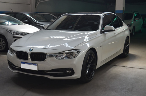 BMW Serie 3 3.0 330i Sedan Sport Line 252cv