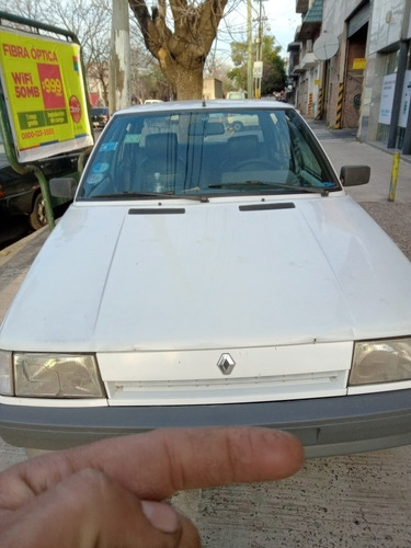 Imagen 7 de 15 de Renault R9 1994 1.6 Rn Aa
