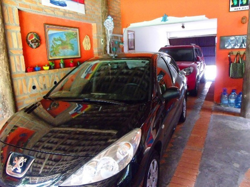 Casa Em Serraria Com 3 Dormitórios - Mi17715