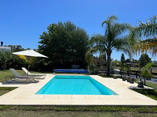 Piscina Instalada En 11 Mts De Fibra De Vidrio Tankes