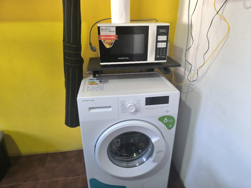 Casa Piscina Climatizada Abierta Fuera De Servicio