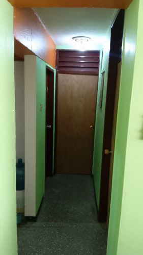 Imagen 7 de 15 de Se Vende Apartamento 68m2 3h/1b/1pe Los Mangos De La Vega
