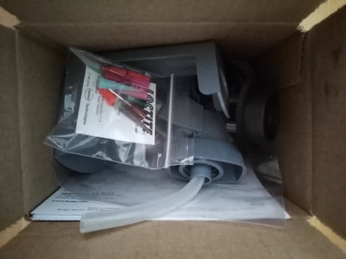 Bomba Manual Incluye Soporte De Botella, Loctite 98414