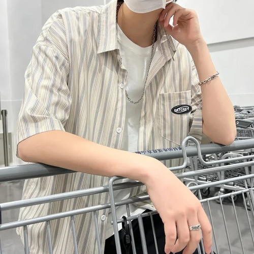 Camisa De Manga Corta A Rayas Para Hombre, Estilo Casual Hip
