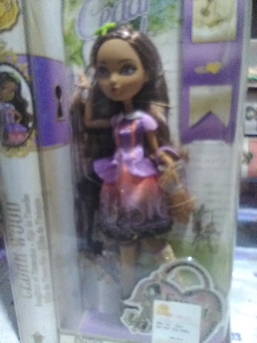 Boneca Ever After High Cedar Wood Bdb11 33cm