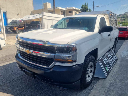 Imagen 1 de 11 de Chevrolet Silverado 2016 2p Cab Regular Ls D V6/4.3 Man