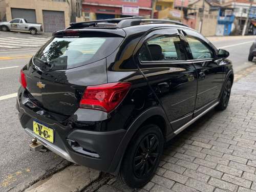 Imagem 7 de 15 de Chevrolet Onix 1.4 Mpfi Activ 8v Flex 4p Automático 2018...
