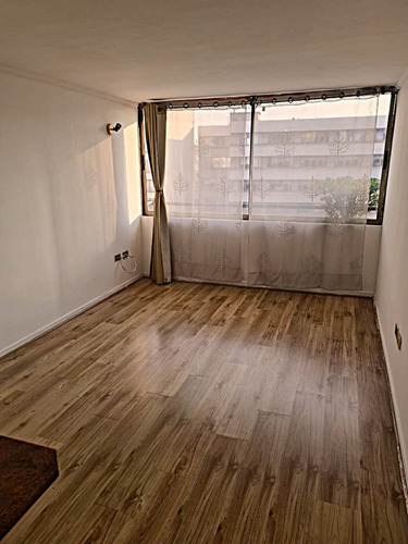 Departamento Pasaje Elisa Cole, Santiago Centro