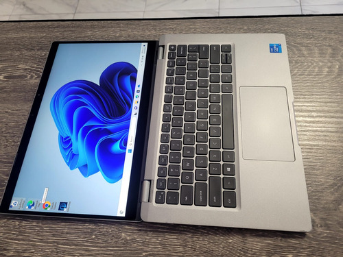 Laptop Dell 2 En 1 Touch I7-11va Gen 32 Gb Ram 512 Gb Ssd (Reacondicionado)