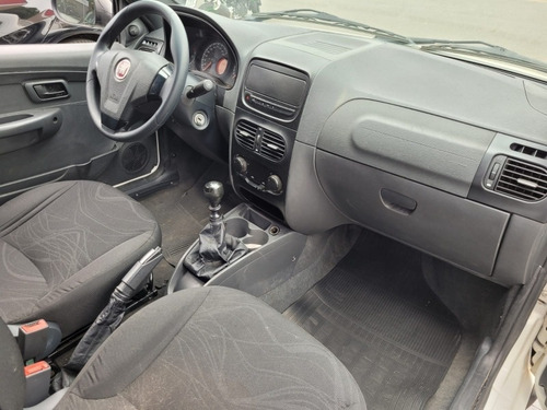 Imagem 5 de 8 de Fiat Strada Strada Working 1.4 Cs Manual Flex