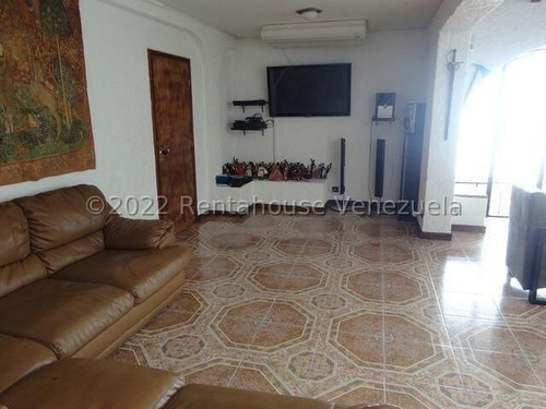 Imagen 18 de 20 de Casa En Venta En Lomas De Chuao 22-16052