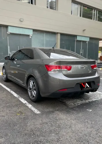 Kia Cerato Koup 2012 Automatico