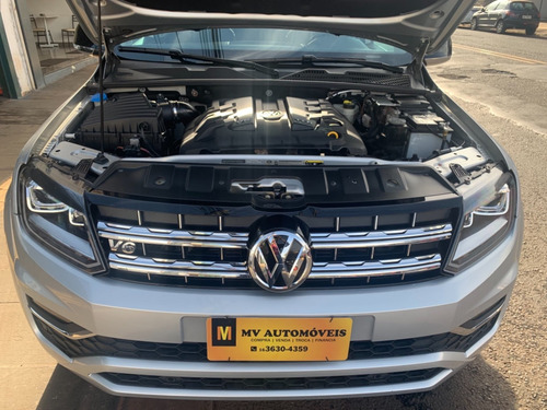 Imagem 12 de 15 de Volkswagen Amarok Highline 3.0 V6 Prata 2019
