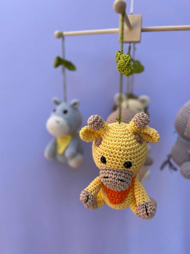 Móbile Safári Amigurumi Em Crochê