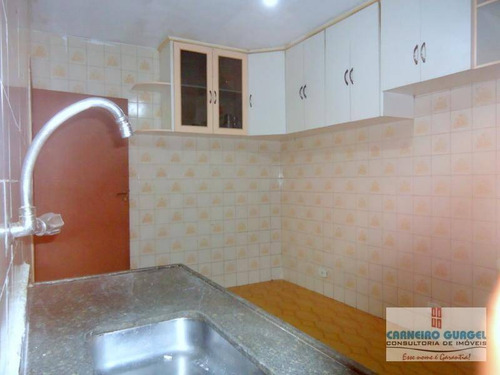 Sobrado Com 05 Dormitorios, 04 Vagas De Garagens, 240 M² Por R$ 400.000, Embu Das Artes/sp, Aceita Permuta Por Apartamento No Litoral De S/p - So0074