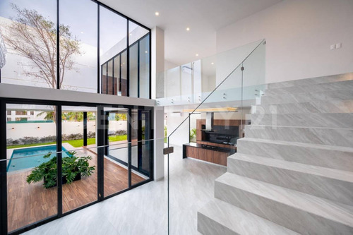 Descubre Acacia 87, Casa Nueva En Venta Con Alberca Privada En Los Tigres
