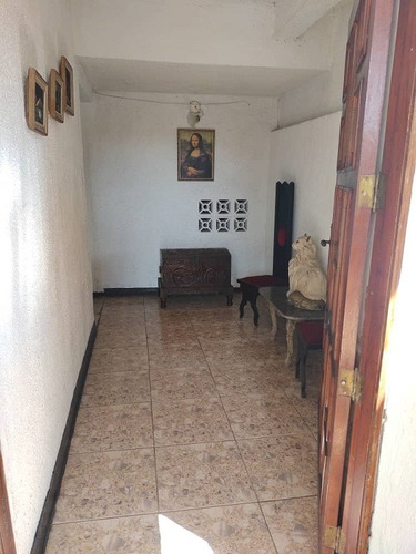 Imagen 10 de 24 de Fernando Guerrero Vende Casa En Prebo Valencia. Foc-1007