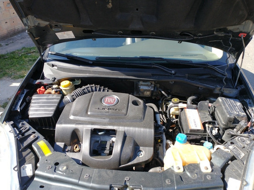 Fiat Linea 2009 1.9 16v Absolute Flex Dualogic 4p