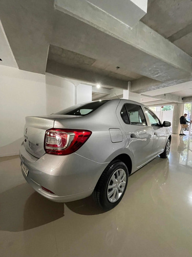 Imagen 5 de 12 de Renault Logan 2020 1.6 16v Life