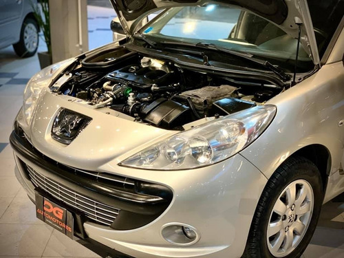 Peugeot 207 Compact Xs 1.9d 2010 128.000km Gris