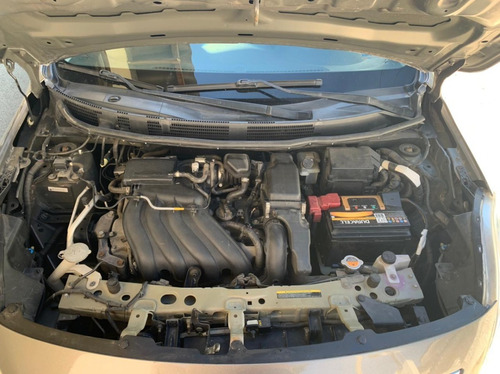 Nissan Versa Sl 1.6 2013