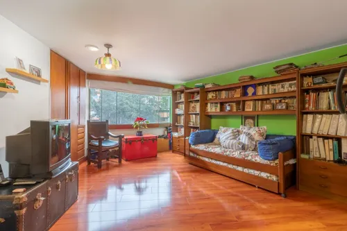 Apartamento En Venta En Los Rosales. Cod V22945