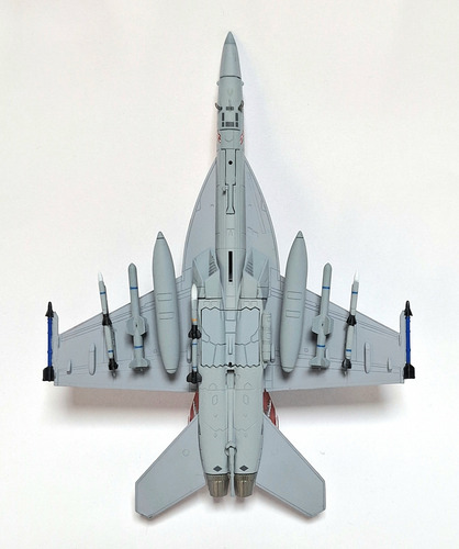 Miniatura Diecast 1/100, Avión F18 Super Hornet, Vfa102 Us N