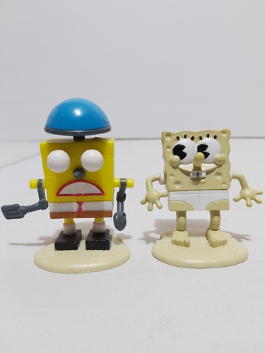 Bob Esponja Robot Y Un Chico Blanco Y Apretado De Just Play (Usado)