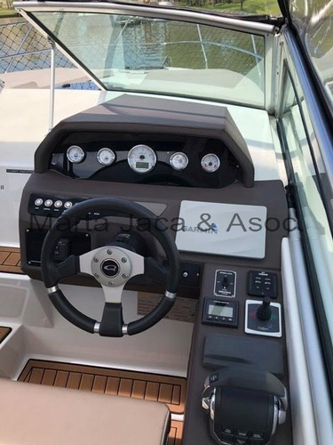 Quest 330 2017 Crucero Lancha