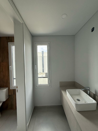 Vdo Hermosa Casa A Estrenar 3 Dormitorios C/ Amplio Patio Rincones De Manantiales