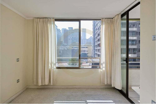 Venta De Departamento A Pasos Del Metro