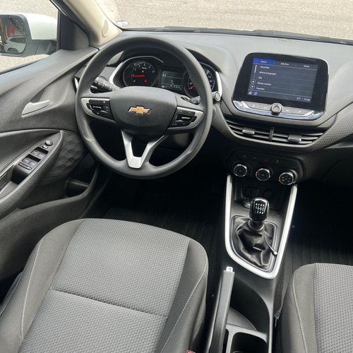 Chevrolet Onix SEDAN Plus LT 1.0 12V Flex 4p Mec.