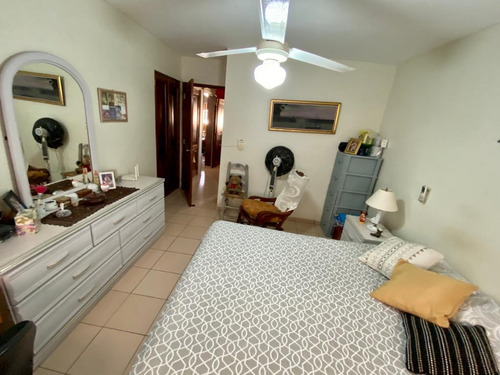 Imagen 3 de 11 de En Bella Vista Vendo Hermoso Apartamento,