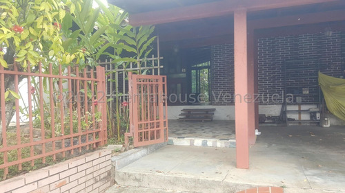 Imagen 13 de 15 de Casa En Venta Mls #22-25385 - Laura Colarusso