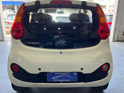 Imagen 8 de 16 de Chery Qq 1.0 Security Full Les Automotores