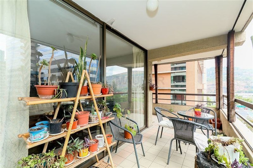 Departamento En Venta De 3 Dorm. En Las Condes