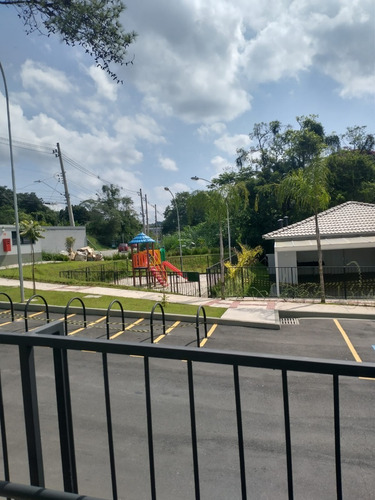 Imagem 15 de 29 de Alugo Apartamento Dois Dormitórios Itapecerica Da Serra ( Vi670)