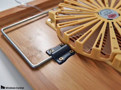 Imagen 9 de 9 de Mesa De Bambu Portátil Laptop Ventilador Base Enfriadora