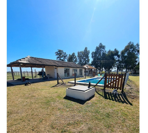 Imagen 2 de 17 de Casa Quinta De 2 Ambientes Con Pileta De 7x3 De Hormigon !!