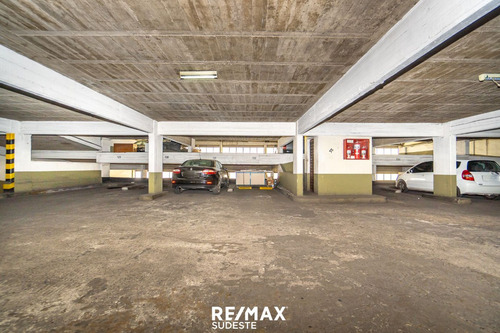 Venta Cocheras 3° Y 4° Piso Soler 100