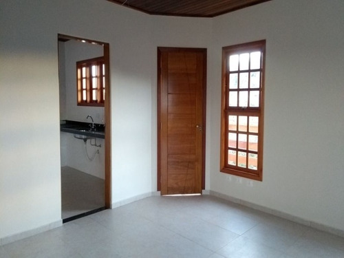 Imagem 5 de 10 de Casas - Residencial - 352