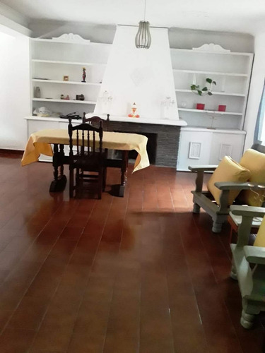 Imagen 5 de 20 de Casa Y Local En Pque Velez Sarsfield Us 125.000