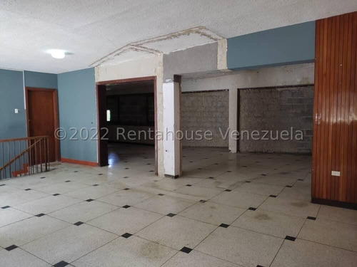 Imagen 11 de 15 de Casa En Venta Los Palos Grandes 23-14968 Wolfgang Liaz 0414-132-24-22 0412-582-01-12