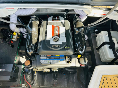 Focker 242 Gtc Mercruiser 4.5 250hp B3 Encalhe - Kit 2024
