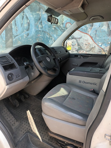 Volkswagen Transporter 1.9 I Comfortline Porton Doble 802