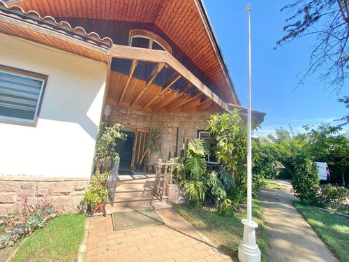 Hermosa Casa Patronal ! En Olmué, !!!!