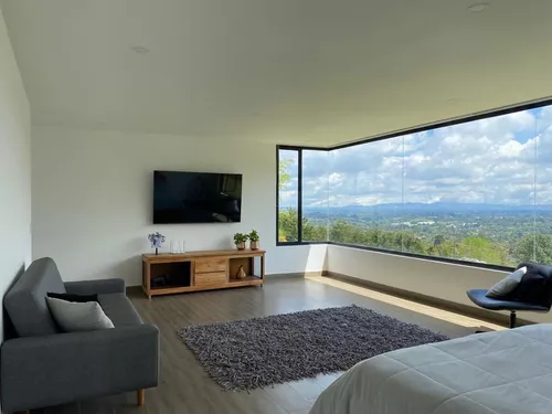 Encantadora Finca En Venta Llanogrande