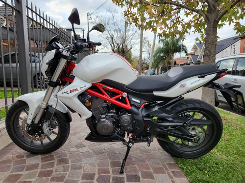 Benelli Tnt 300