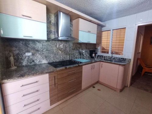 Imagen 6 de 15 de Townhouse En Venta La Morita I Maracay 22-16124 Df